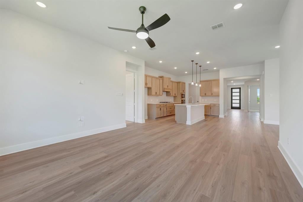 7200 Ladybug Lane