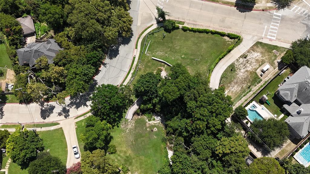 6743 Sondra Drive