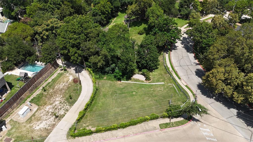 6743 Sondra Drive