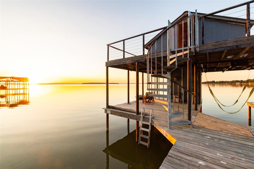 1538 Shoreline Drive