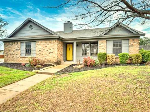 Tiny photo for 520 Post Oak Lane, Burleson, TX 76028 (MLS # 21101435)