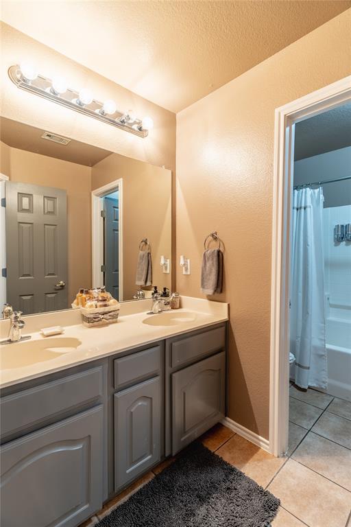 Fannin Farm West Add - Residential