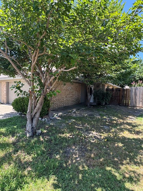 6319 Holiday Lane