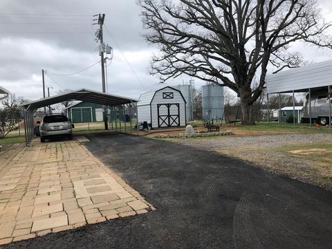 A home in Quitman