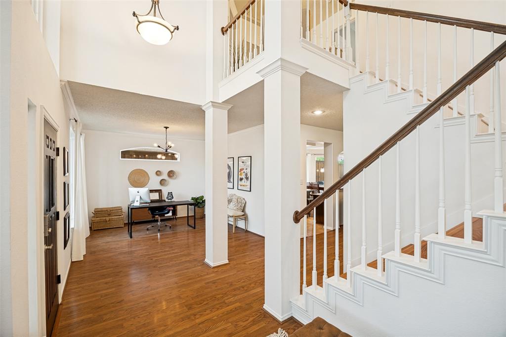 1214 Grimsworth Lane