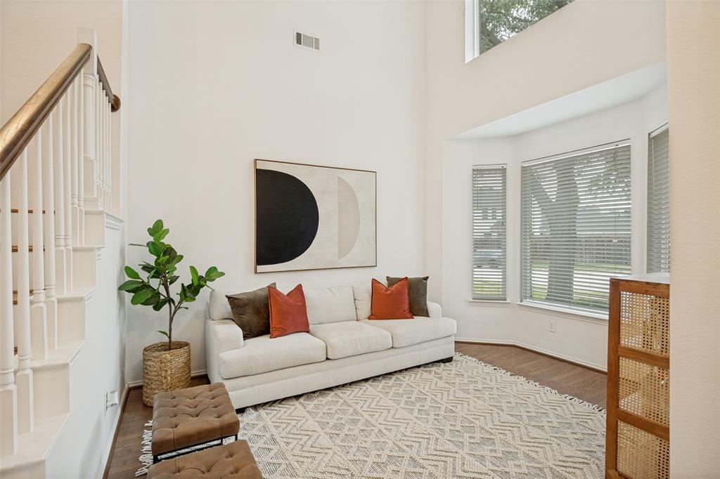 1214 Grimsworth Lane