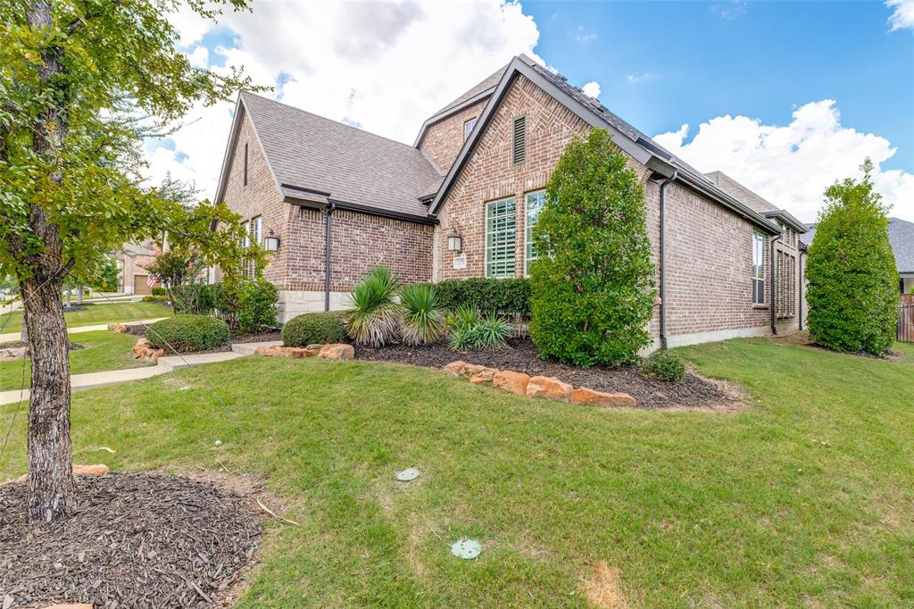 2171 Longmont Lane
