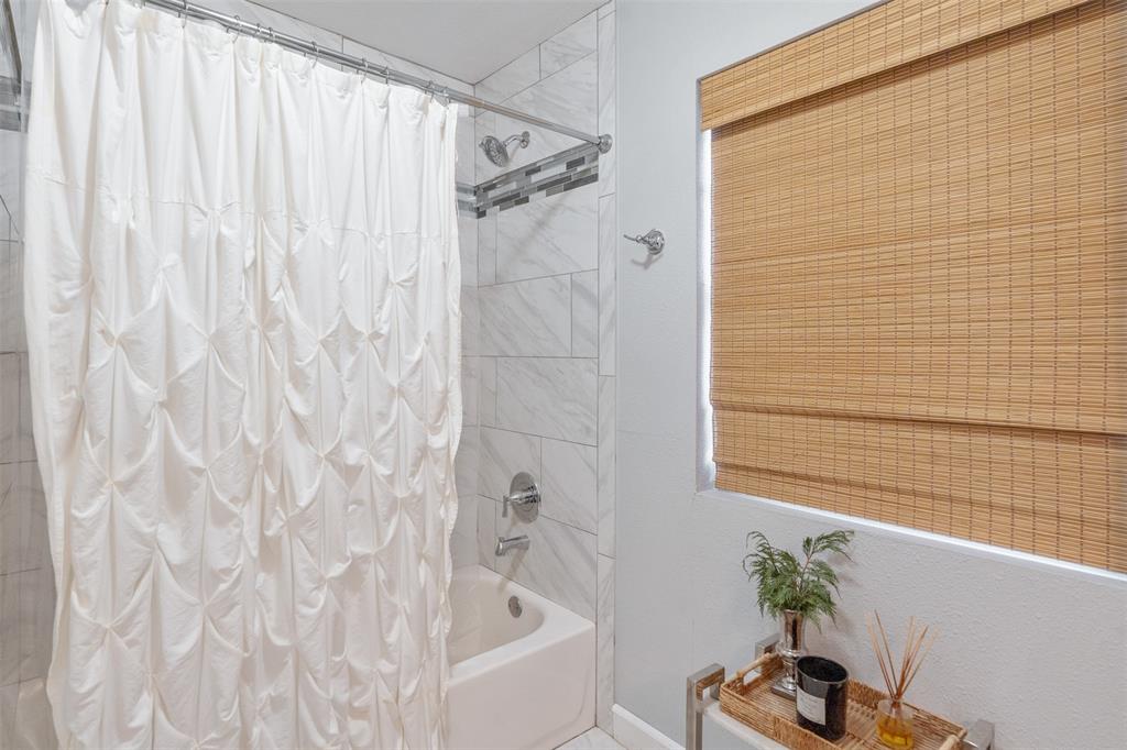 Loon Bay - Residential