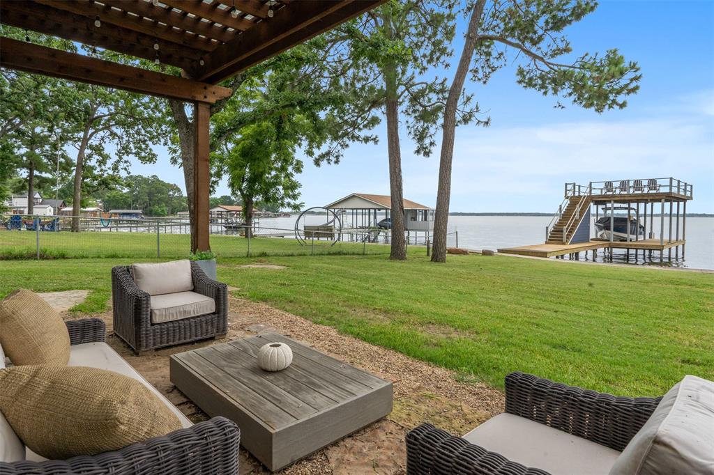 138 Harbor Drive