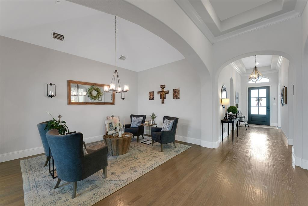 841 Ivy Glen Court