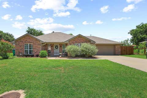 Photo of 213 Bryant Street, Pottsboro, TX 75076 (MLS # 21334348)