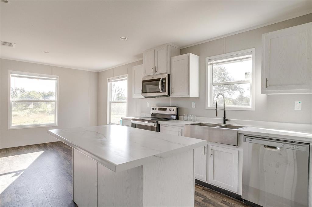 ABST 543 TR 64F U MENDOZA Acres: 1.0000 - Residential