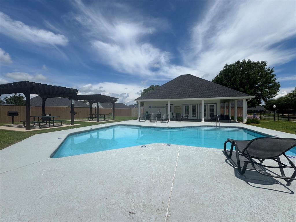 Rosedale Place 09 - Residential Lease