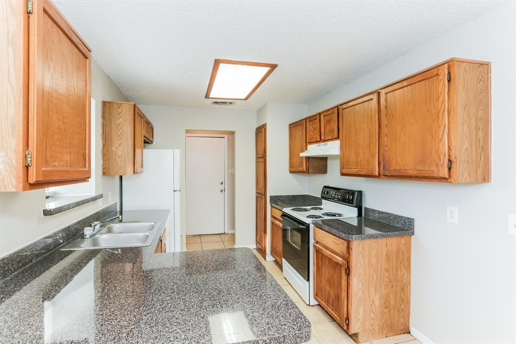 Colonial Estates - Residential Lease