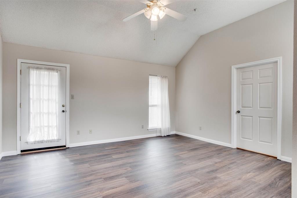 Village At Cottonwood Creek Sec 01 - Residential Lease