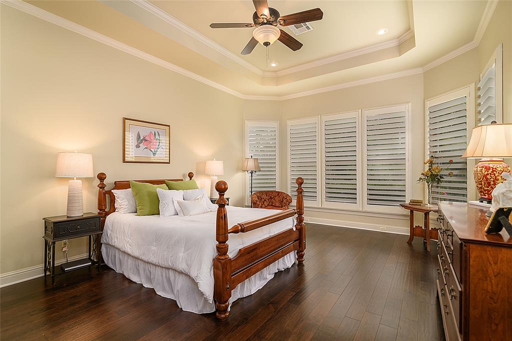 Lakeside On Long Lake - Residential