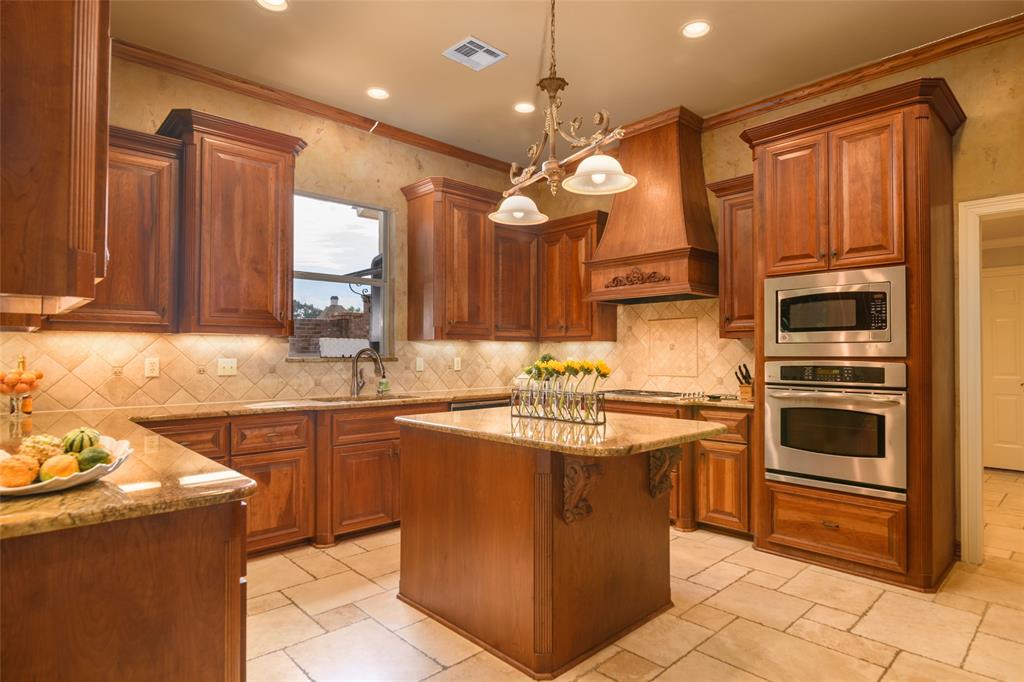 Lakeside On Long Lake - Residential