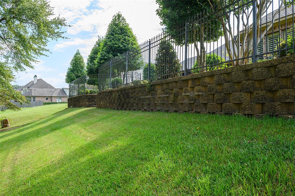 Lakeside On Long Lake - Residential