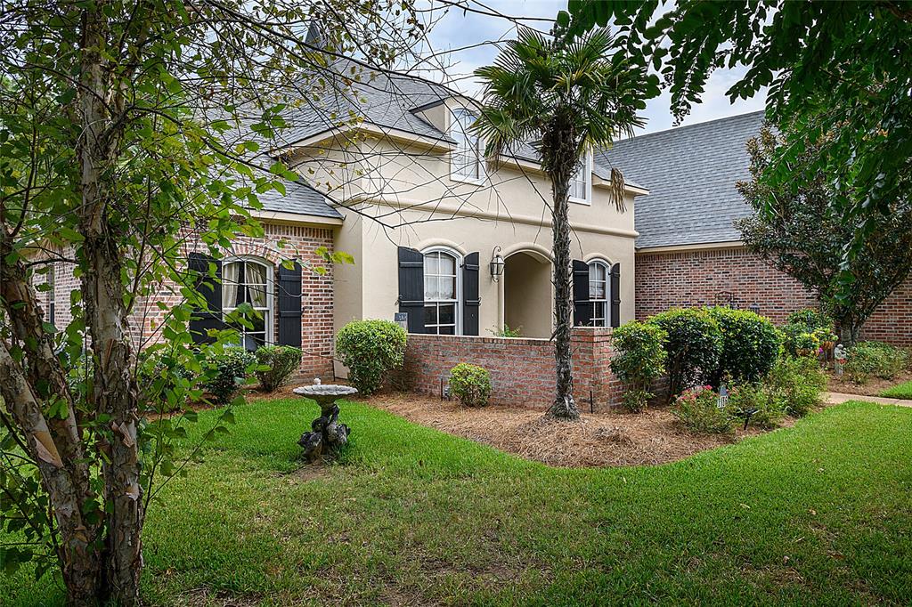 Lakeside On Long Lake - Residential