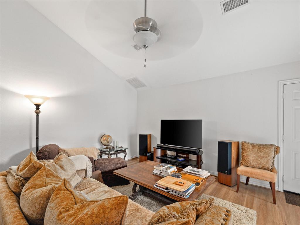 Country Day Estates - Residential Lease