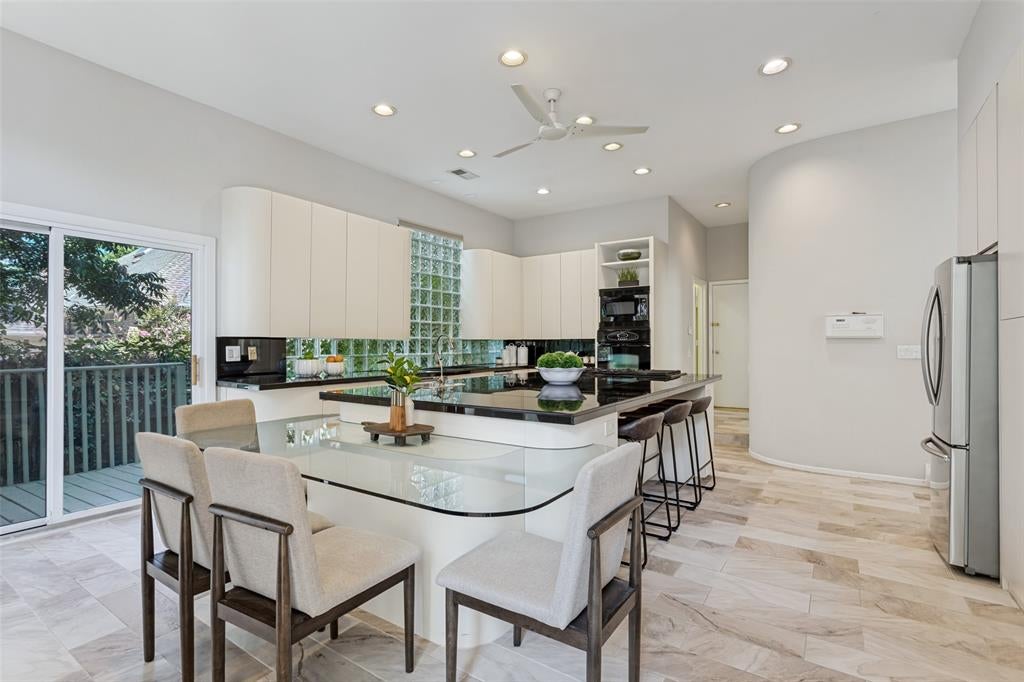 5720 Moss Creek Trail