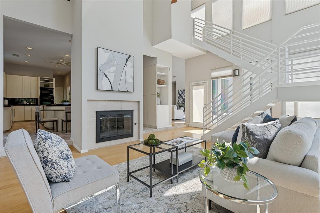 5720 Moss Creek Trail