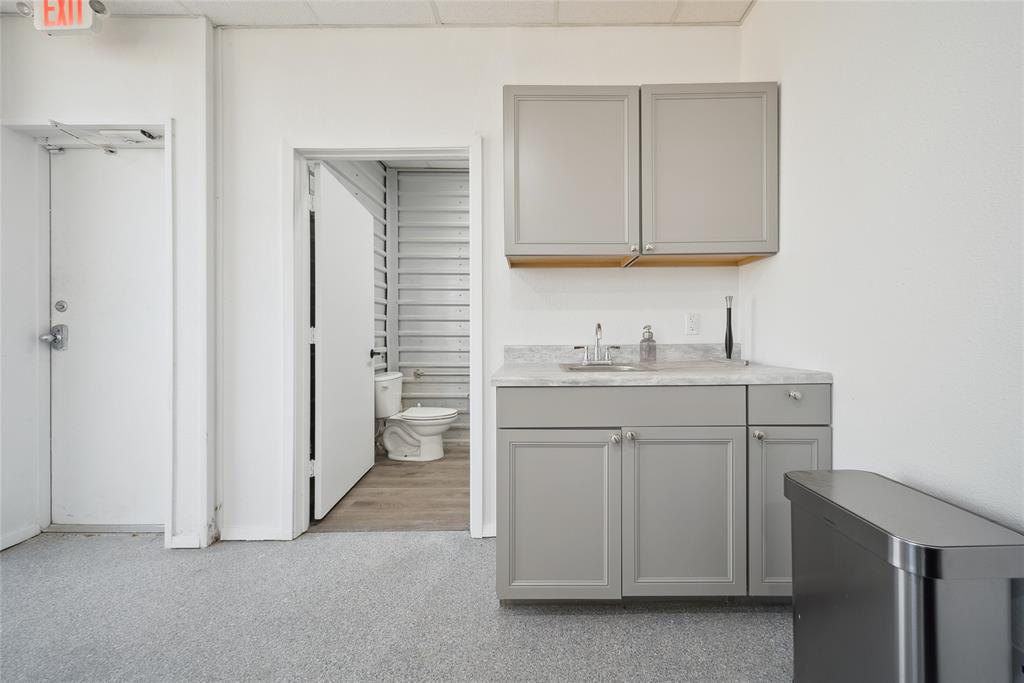 G-3620 - Commercial Sale