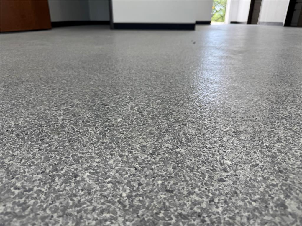 G-3620 - Commercial Sale