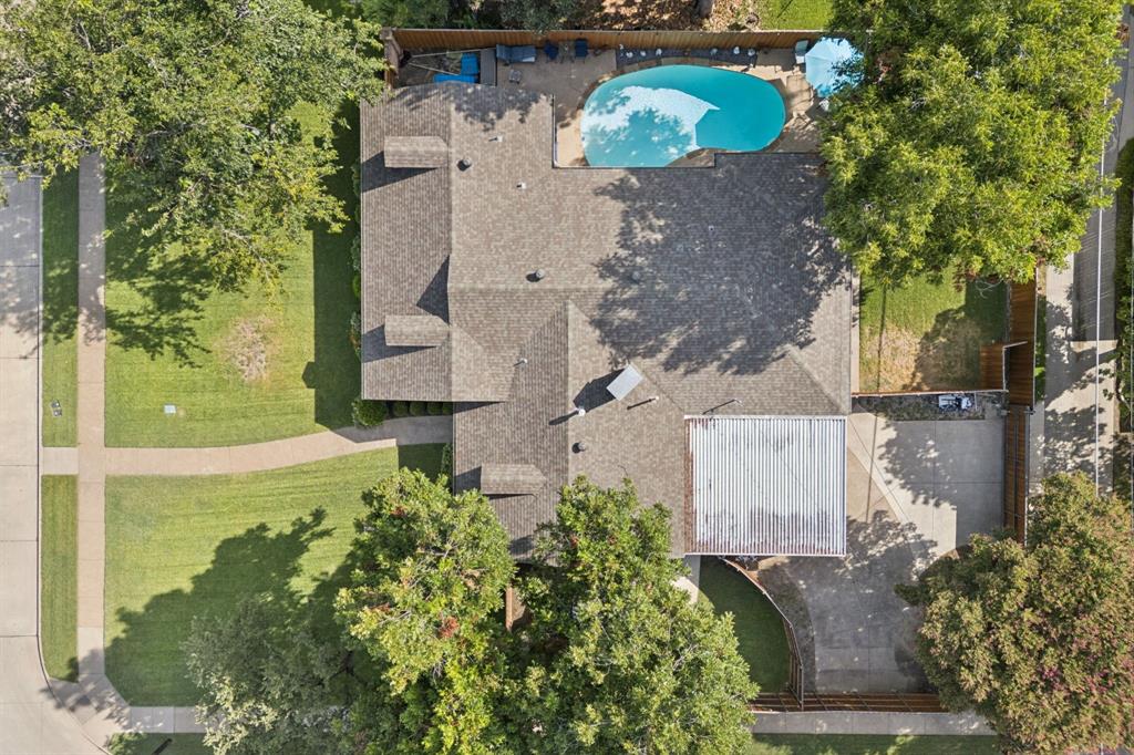 205 N Weatherred Drive