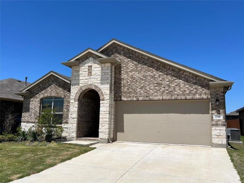 Photo of 717 Shepperton Way, Fort Worth, TX 76247 (MLS # 21419410)