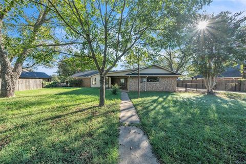 A home in Granbury