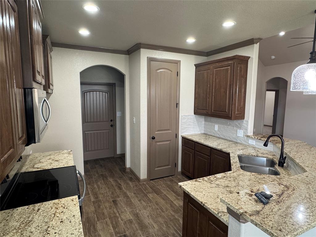 1317 Oleander Drive