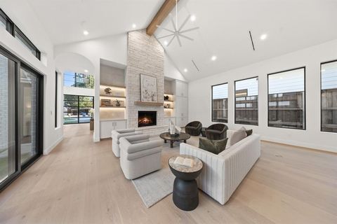Tiny photo for 6475 Trammel Drive, Dallas, TX 75214 (MLS # 21338675)