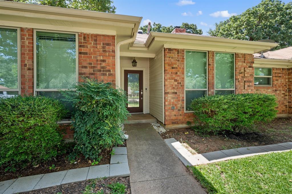 1201 Circle View Court