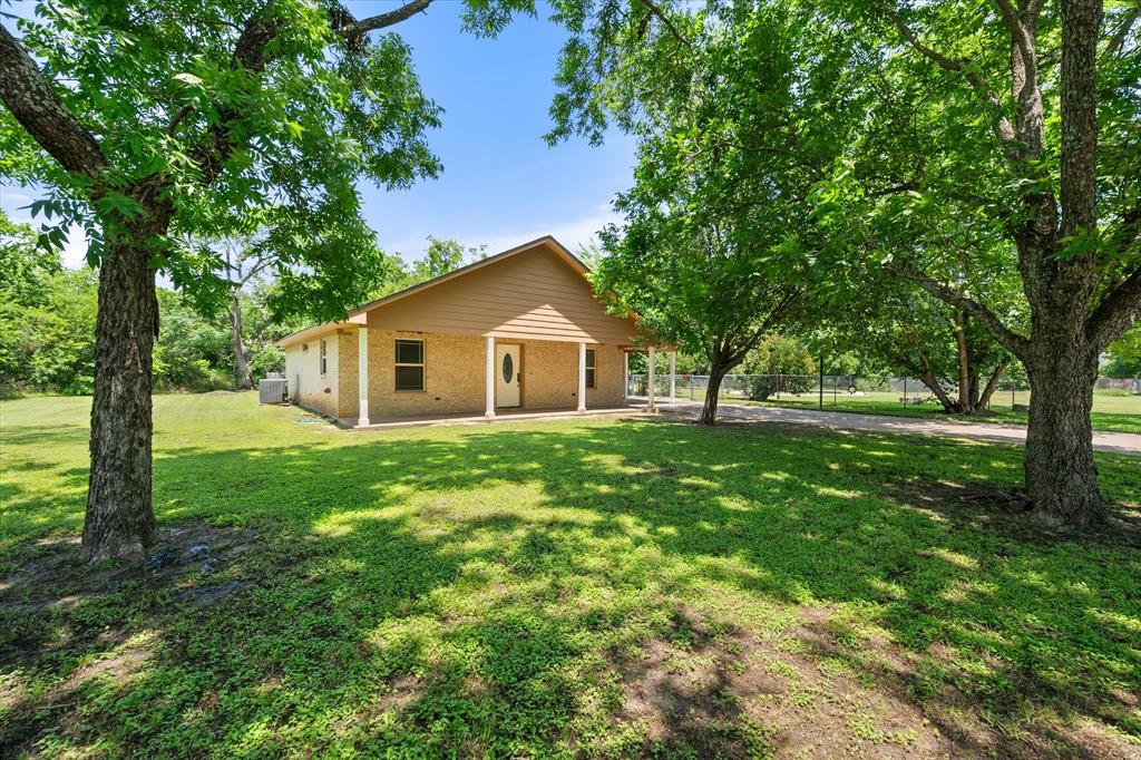 604 Donna Circle