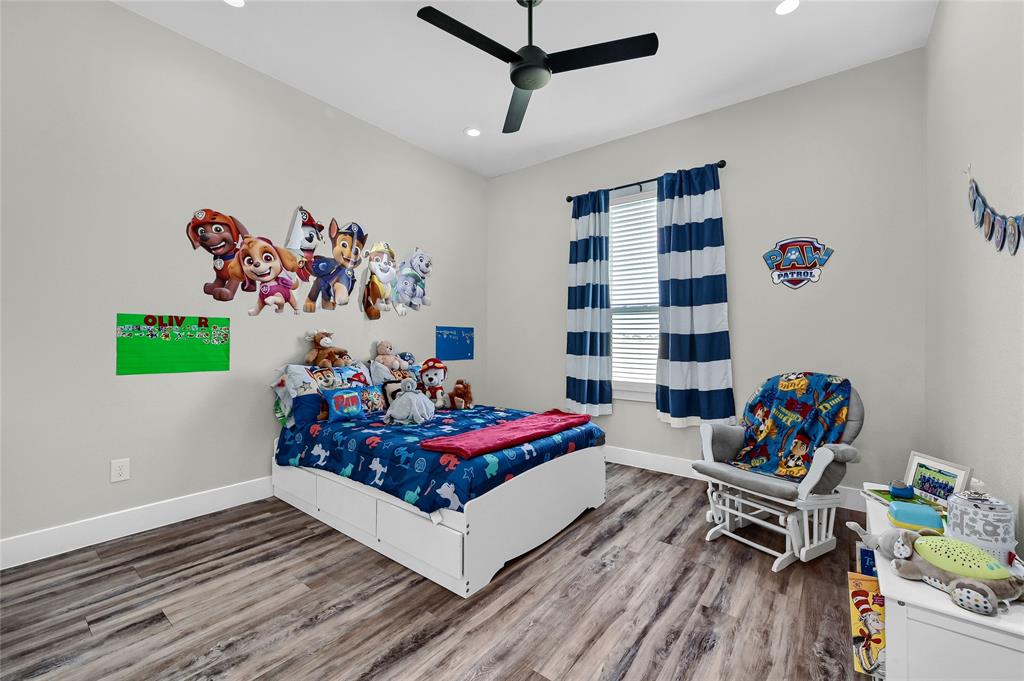 SUNRISE ACRES - Residential