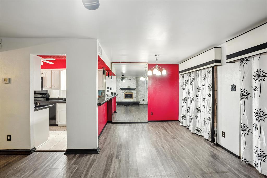 1719 E Grauwyler Road 103