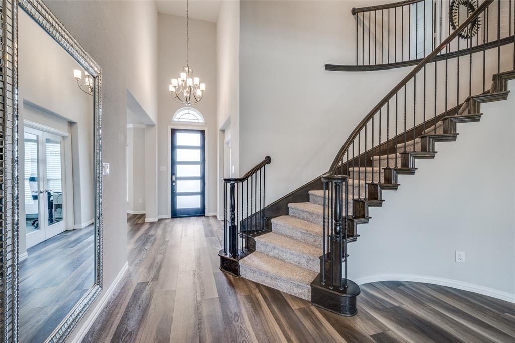 4204 CANADIAN RIVER Drive