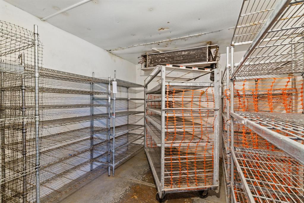 H&Tc 227 - Commercial Sale