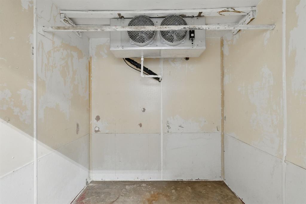 H&Tc 227 - Commercial Sale