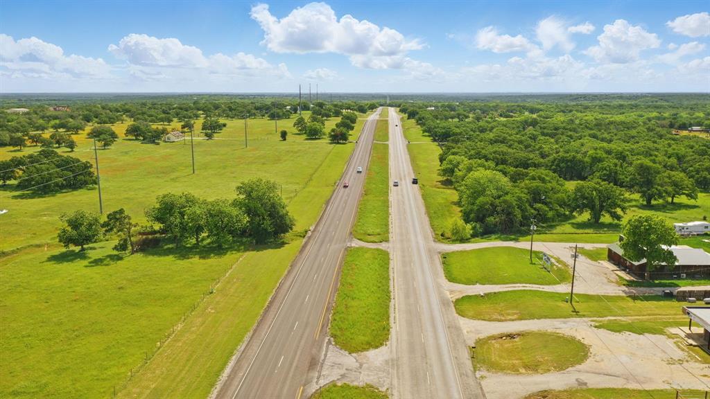 8911 Highway 6