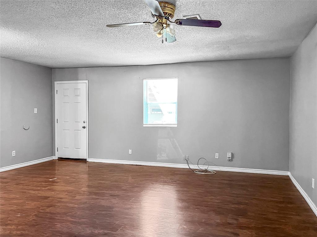 Deerpath Village 03 - Residential Lease