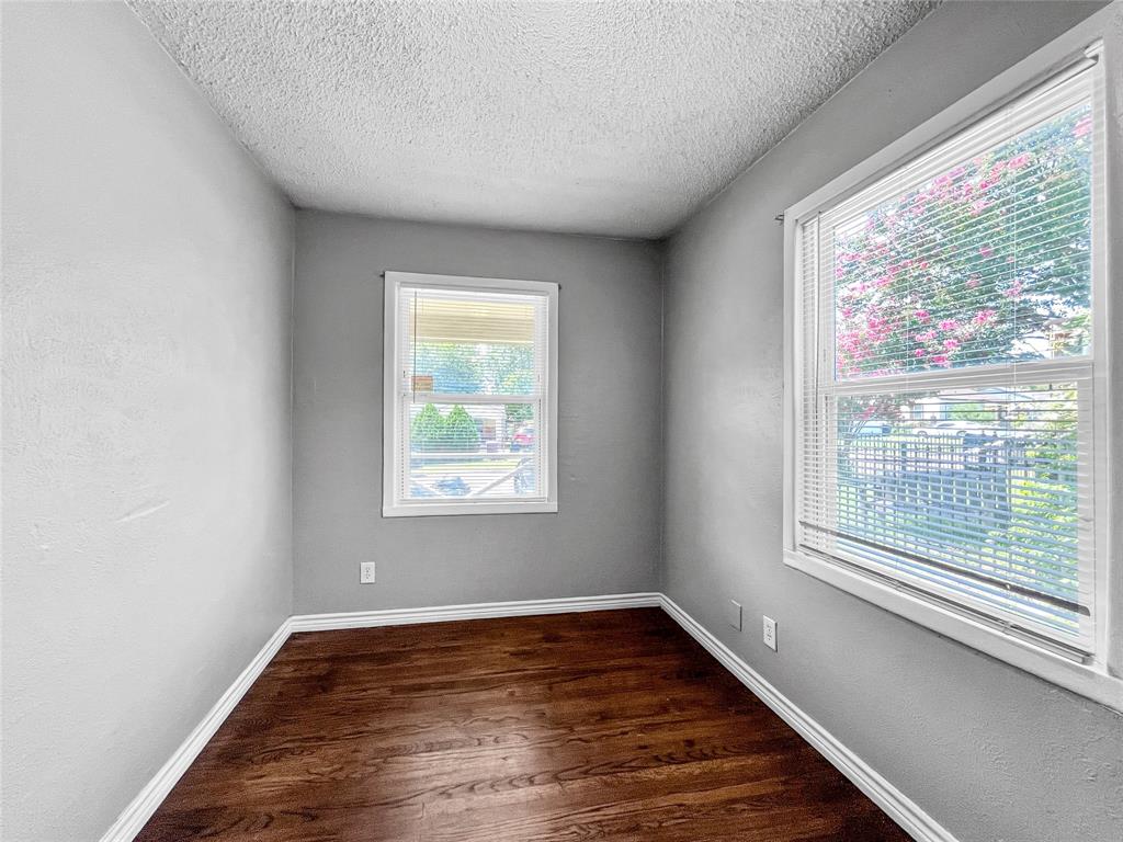 Deerpath Village 03 - Residential Lease