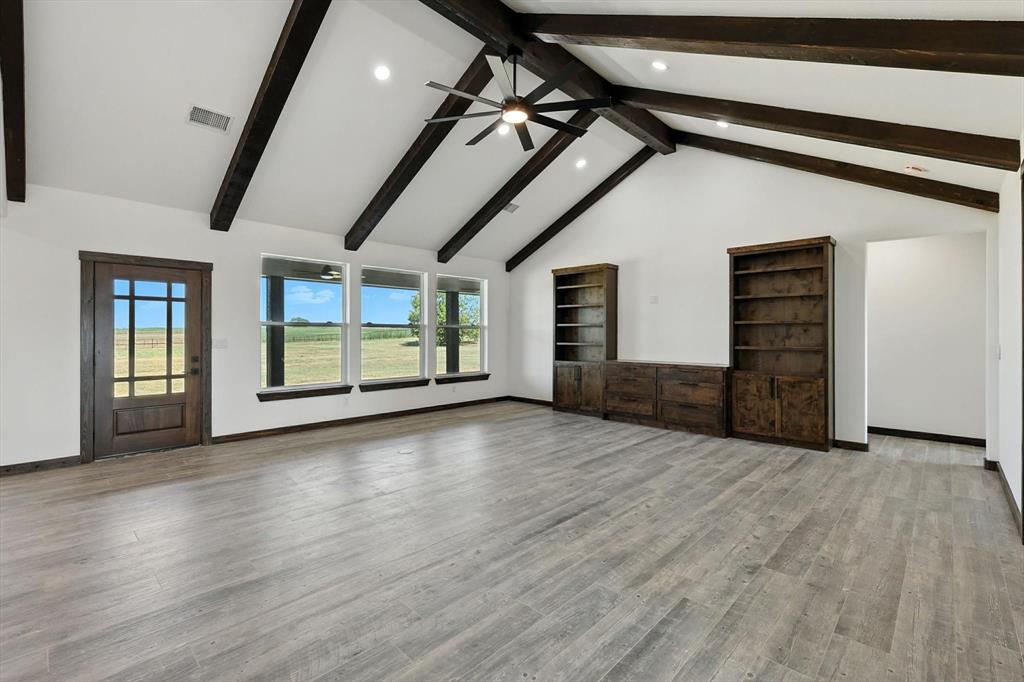 Club Lake Ranch - Residential