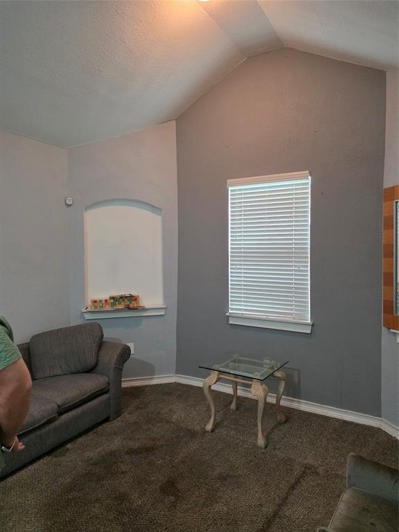 Reaves Place Rev - Residential