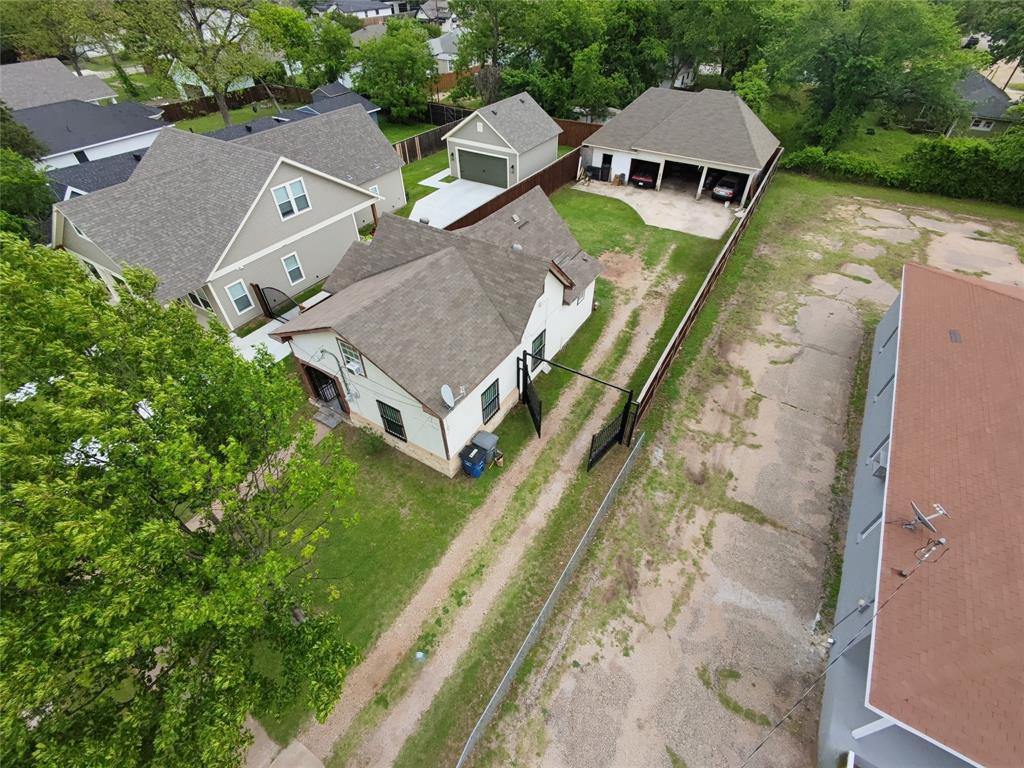 Reaves Place Rev - Residential