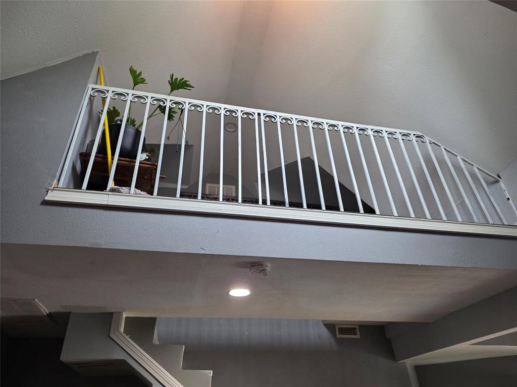 Reaves Place Rev - Residential