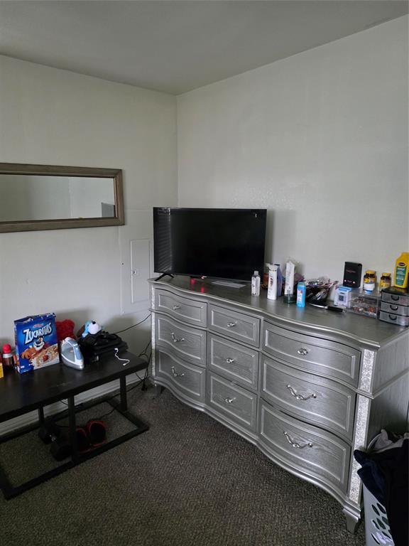 Reaves Place Rev - Residential
