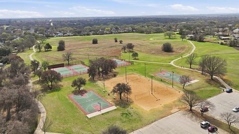 Tiny photo for 6204 Kingswood Drive, Arlington, TX 76001 (MLS # 21200187)