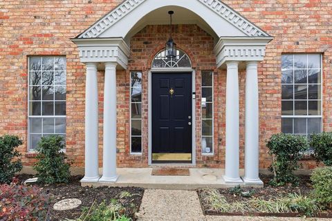 Tiny photo for 6204 Kingswood Drive, Arlington, TX 76001 (MLS # 21200187)